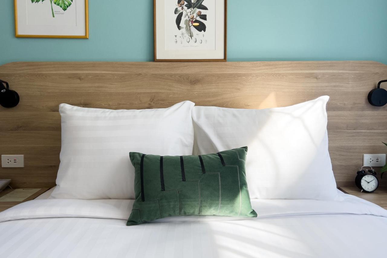 Wellness Stay & Hotel Sukhumvit 107 Bangkok Esterno foto