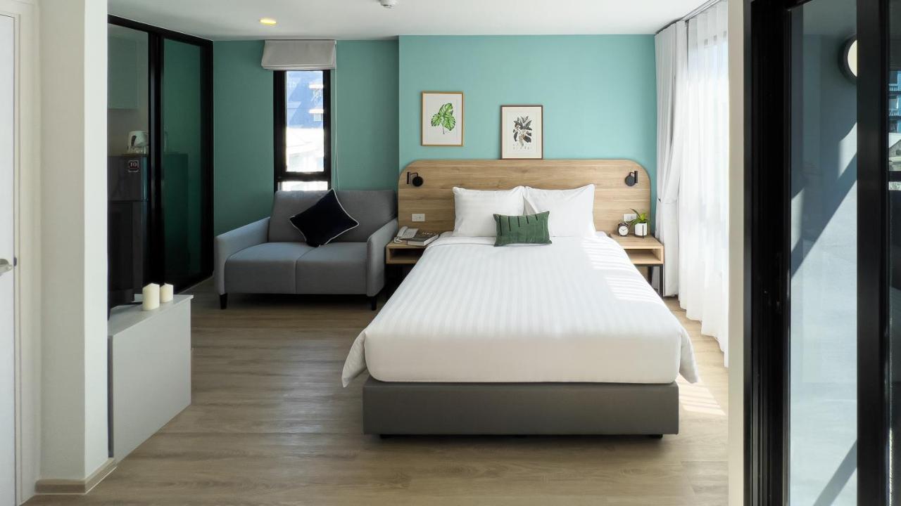 Wellness Stay & Hotel Sukhumvit 107 Bangkok Esterno foto