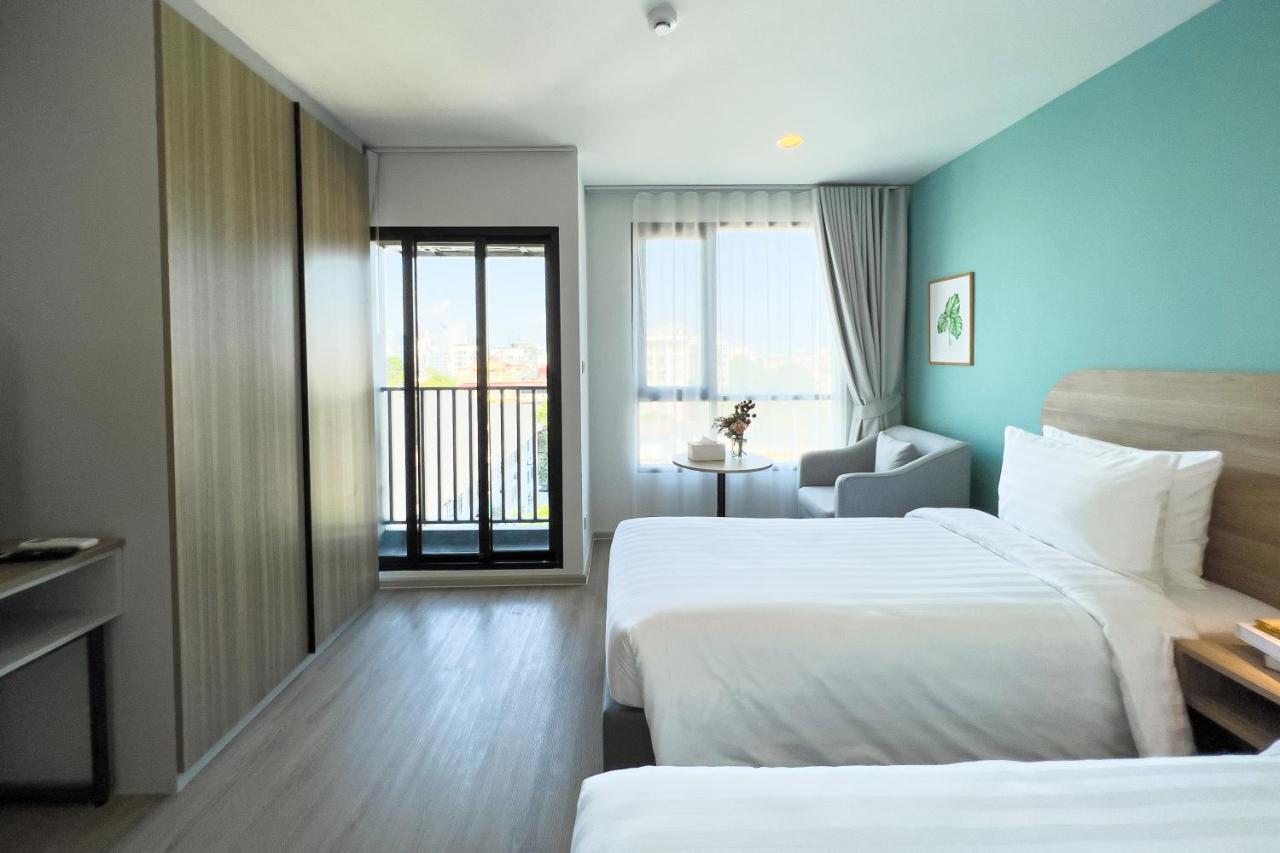 Wellness Stay & Hotel Sukhumvit 107 Bangkok Esterno foto