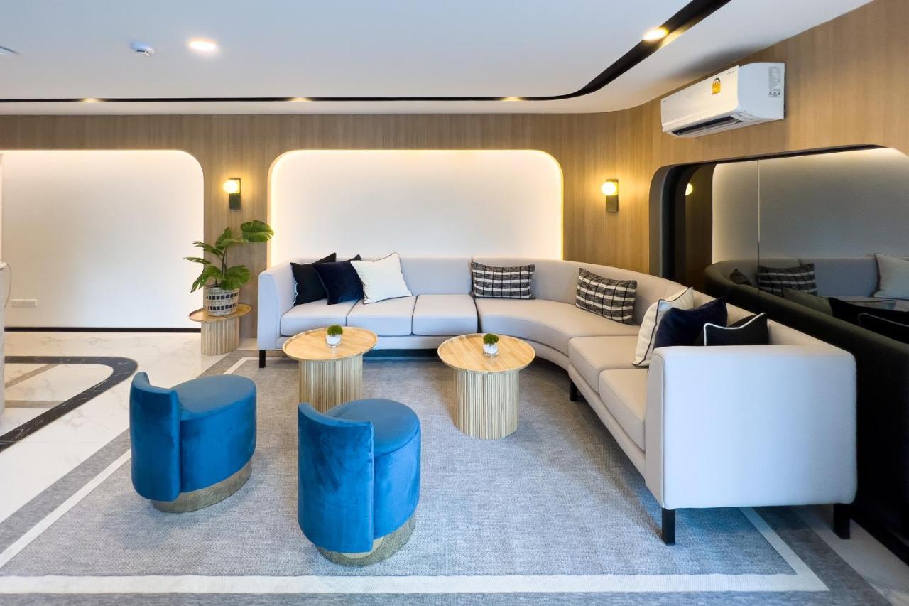 Wellness Stay & Hotel Sukhumvit 107 Bangkok Esterno foto