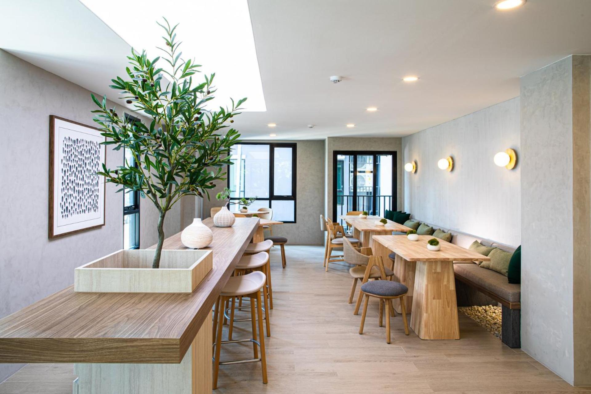 Wellness Stay & Hotel Sukhumvit 107 Bangkok Esterno foto